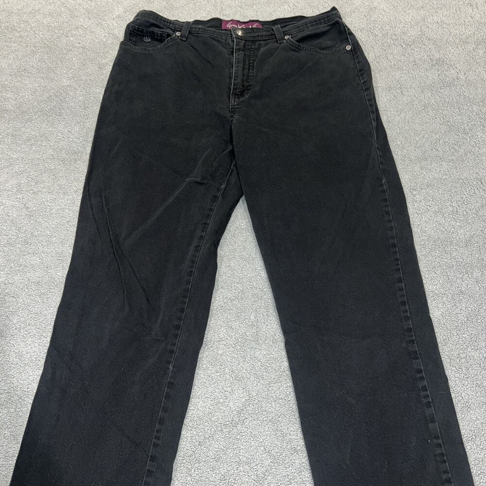 Gloria Vanderbilt Women's Jeans, Size 12 Regular Fit 97% Cotton 3% Spandex